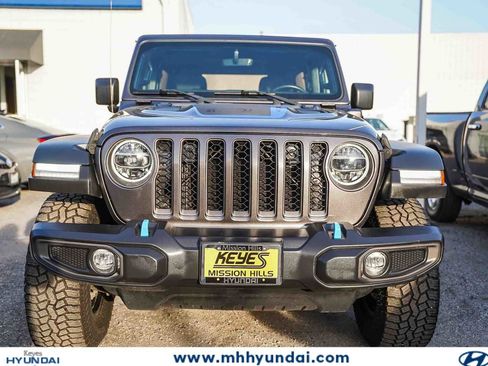 Used 2021 Jeep Wrangler Unlimited Rubicon 4xe AWD/4WD image 3