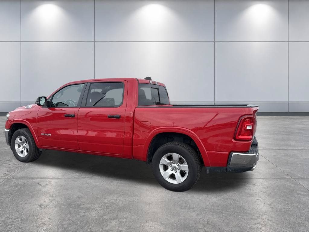 Used 2025 RAM 1500 Big Horn AWD/4WD image 8