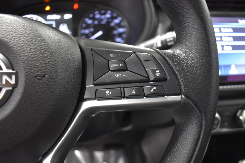 Certified 2023 Nissan Kicks SV FWD image 27