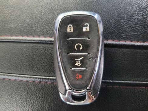 Used 2020 Chevrolet Blazer RS image 32