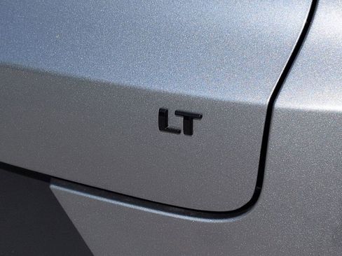 New 2026 Chevrolet TrailBlazer LT w/ Midnight Edition FWD image 7