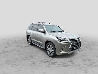 Used 2017 Lexus LX 570 4WD w/ Luxury Package video 2