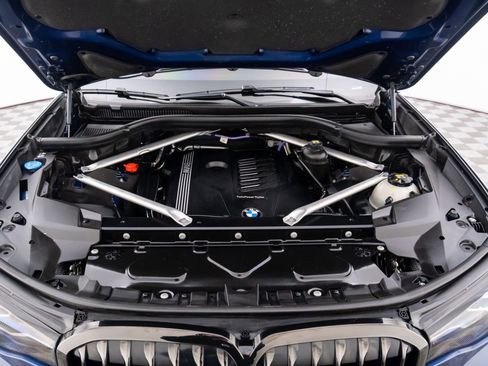 Used 2022 BMW X7 xDrive40i w/ Executive Package image 34