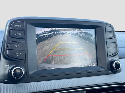 Used 2018 Hyundai Kona SE image 13