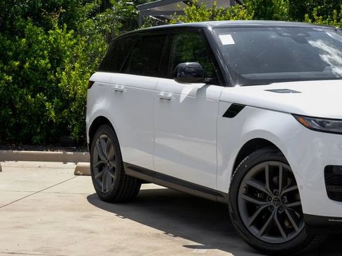 New 2026 Land Rover Range Rover Sport SE AWD/4WD image 8