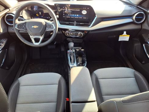 New 2026 Chevrolet Trax LT image 20