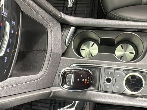 Used 2022 Cadillac XT5 Premium Luxury w/ LPO, Floor Liner Package image 32