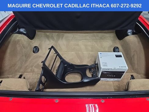 Used 2003 Chevrolet Corvette Coupe w/ Preferred Equipment Group RWD image 17