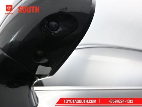 Used 2023 INFINITI QX60 Luxe image 49