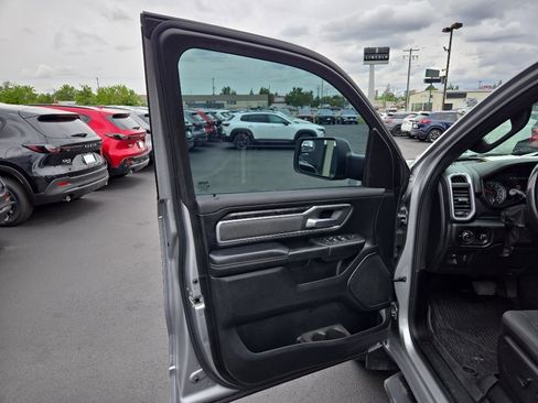 Used 2020 RAM 1500 Big Horn AWD/4WD image 11