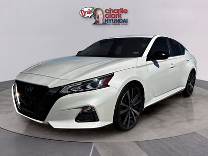 Used 2021 Nissan Altima 2.5 SR