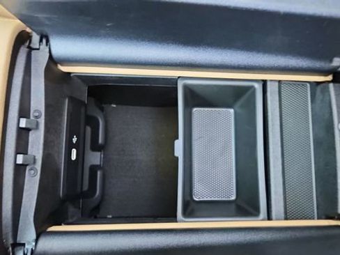 Used 2025 Mercedes-Benz GLS 450 4MATIC image 58