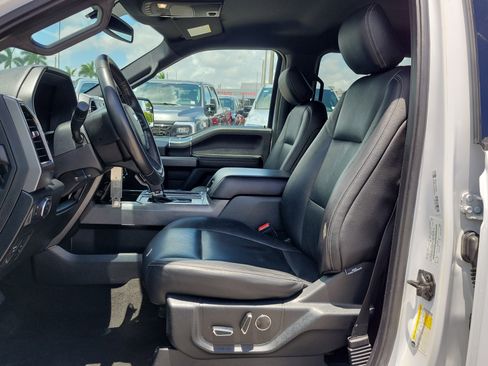 Used 2018 Ford F150 XLT w/ Equipment Group 302A Luxury AWD/4WD image 11