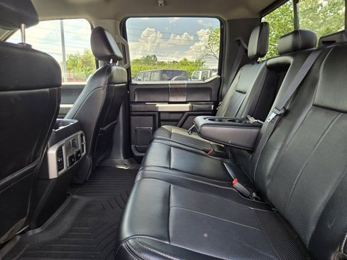 Used 2021 Ford F250 Lariat w/ Lariat Value Package AWD/4WD image 29