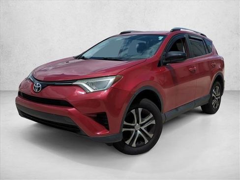 Used 2016 Toyota RAV4 LE FWD image 1