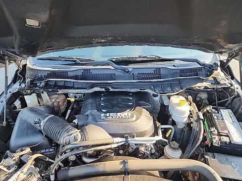 Used 2015 RAM 2500 Laramie AWD/4WD image 21