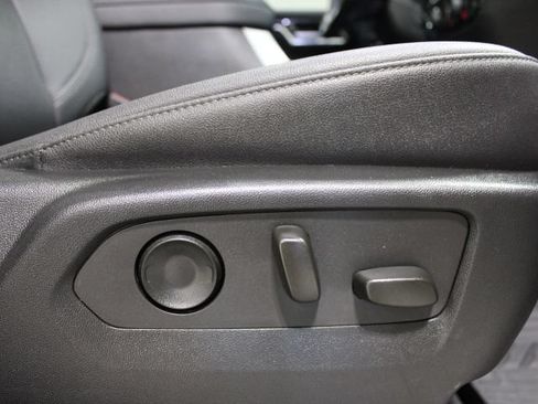 Used 2024 Chevrolet Silverado 2500 LTZ w/ LTZ Convenience Package AWD/4WD image 28