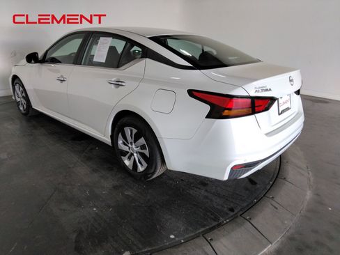 Used 2023 Nissan Altima 2.5 S image 8