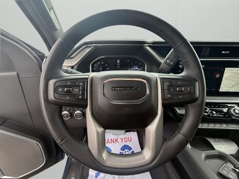 Used 2024 GMC Sierra 2500 Denali w/ Denali Reserve Package AWD/4WD image 17