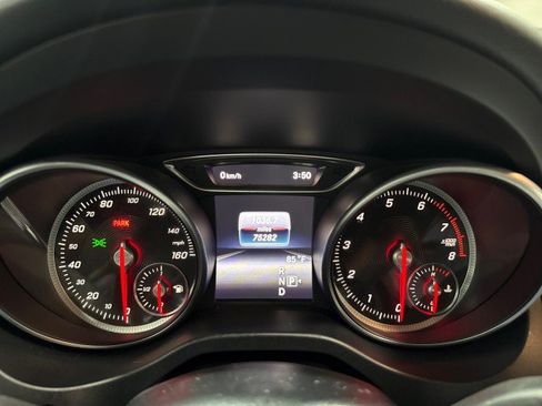 Used 2019 Mercedes-Benz GLA 250 4MATIC image 18