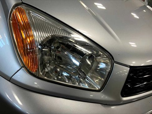 Used 2003 Toyota RAV4 2WD image 24