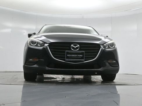 Used 2018 MAZDA MAZDA3 Sport image 42