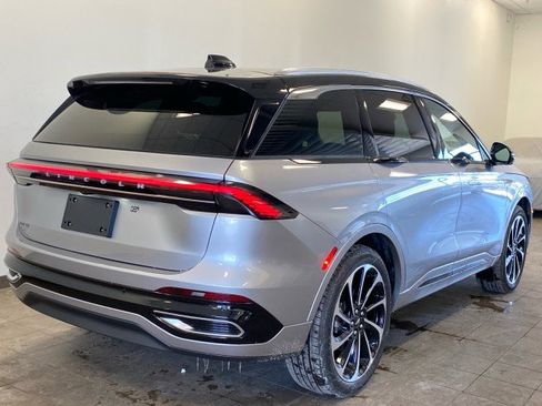 New 2026 Lincoln Nautilus Black Label image 7