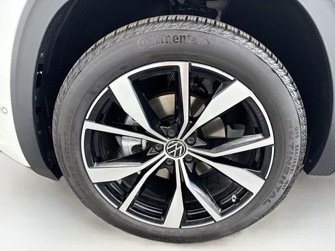 New 2026 Volkswagen Atlas SEL Premium R-Line AWD/4WD image 30