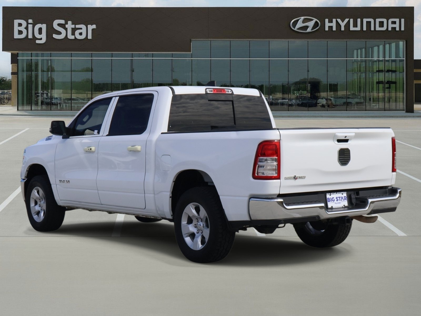 Used 2023 RAM 1500 Lone Star RWD image 3