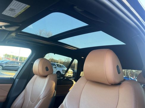 Used 2022 BMW X5 sDrive40i w/ Executive Package image 16