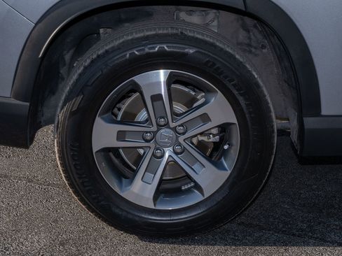 Certified 2023 Honda Pilot EX-L image 42