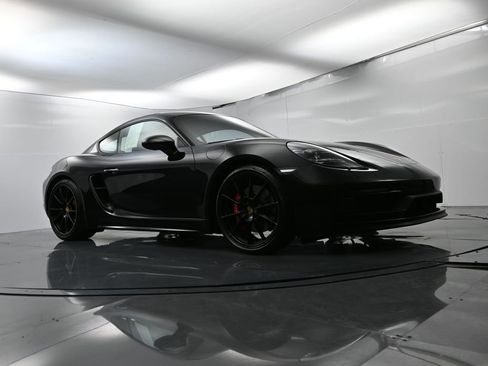 Used 2024 Porsche 718 Cayman GTS image 54