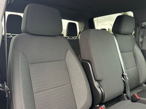 Used 2022 Chevrolet Silverado 1500 Custom image 16