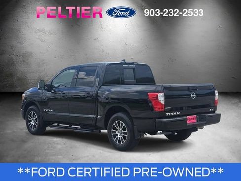 Used 2024 Nissan Titan SV w/ SV Convenience Package RWD image 4