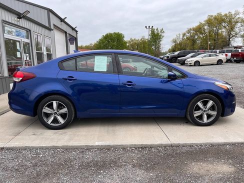Used 2018 Kia Forte S FWD image 9