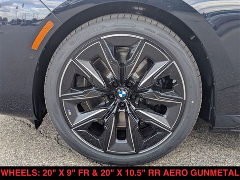 New 2026 BMW i7 xDrive60 image 9