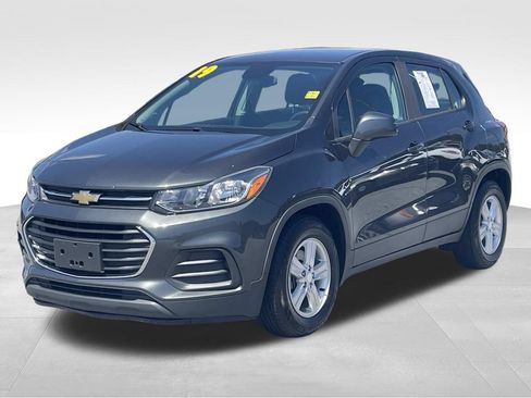 Used 2019 Chevrolet Trax LS FWD image 8