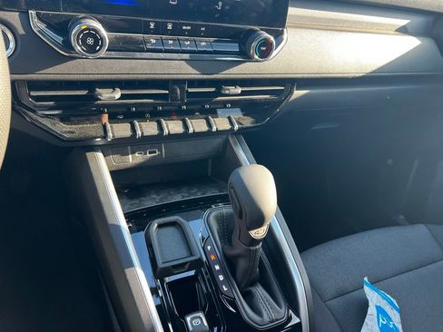 Used 2025 Chevrolet Colorado W/T w/ WT Custom Package image 16