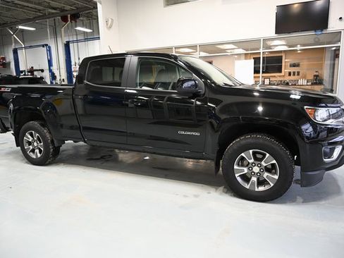 Used 2017 Chevrolet Colorado Z71 image 4