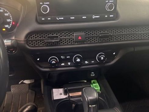 Used 2023 Honda HR-V Sport image 8