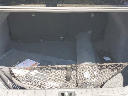 New 2025 Nissan Versa SR w/ Trunk Package image 5