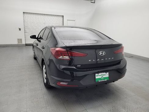 Used 2019 Hyundai Elantra SE w/ Cargo Package FWD image 6