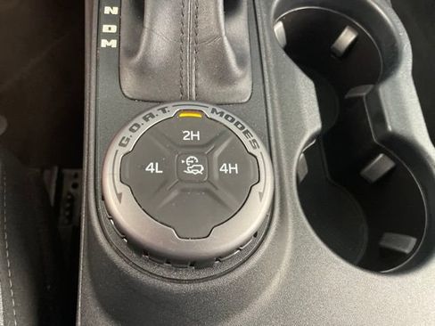 Used 2022 Ford Bronco 2-Door AWD/4WD image 41