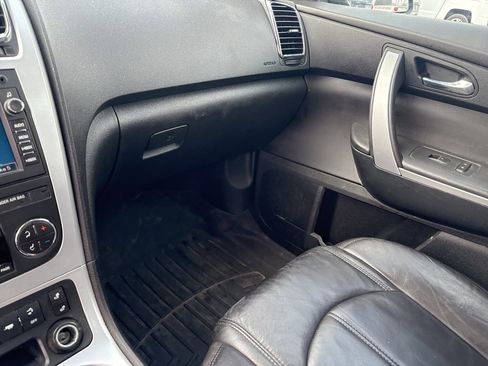 Used 2012 GMC Acadia SLT image 30