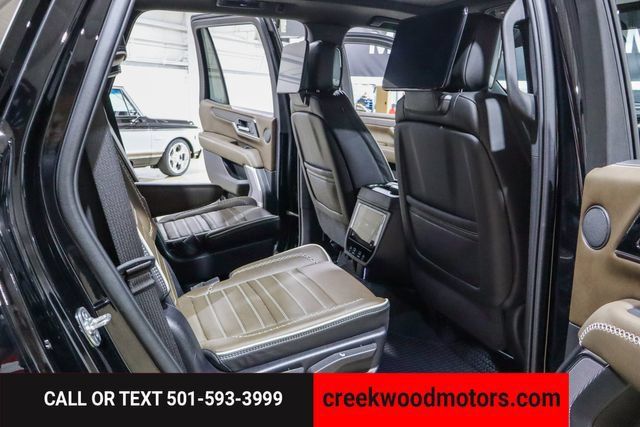 Used 2025 GMC Yukon Denali Ultimate AWD/4WD image 16