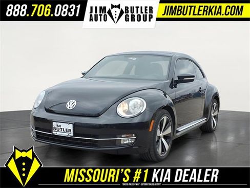 Used 2013 Volkswagen Beetle 2.0T image 1