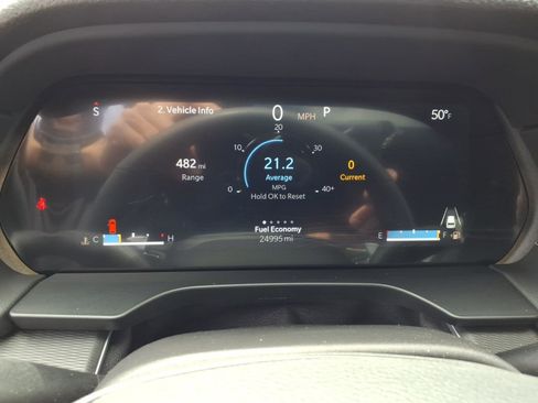 Used 2023 Jeep Grand Cherokee Altitude AWD/4WD image 21