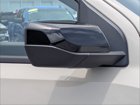 New 2026 Chevrolet Colorado Trail Boss w/ Midnight Edition AWD/4WD image 11