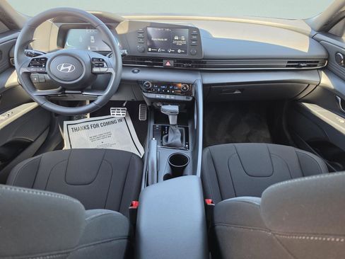 New 2026 Hyundai Elantra Sport image 17