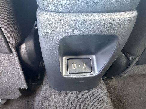 Used 2024 Hyundai Elantra SEL FWD image 27